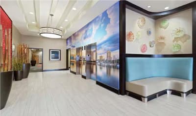 Hampton Inn & Suites St. Petersburg - Downtown