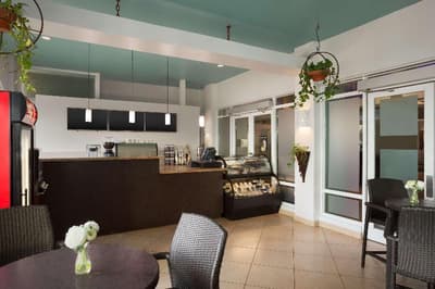 Embassy Suites Dorado del Mar