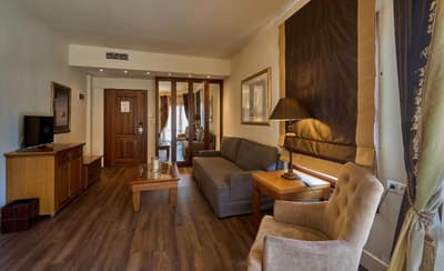 Xenia Palace Portarias