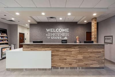 Hampton Inn Winchester N/Conference Center