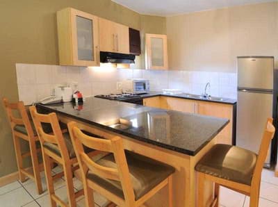 Airport Inn and Suites