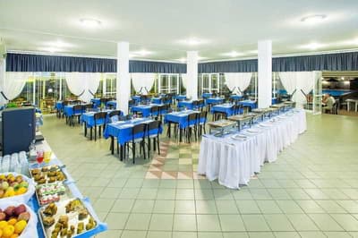Xenios Port Marina Hotel