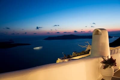 Dreams Luxury Suites