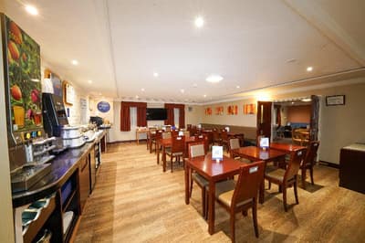 Holiday Inn Express Glenrothes