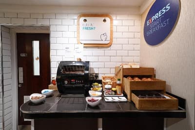 Holiday Inn Express Glenrothes