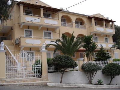 Marina Apartments & Studios