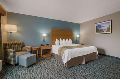 Best Western Plus Executive Court Inn