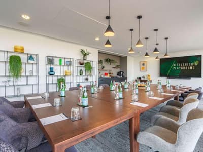 Pullman Paris Eyfel Kulesi