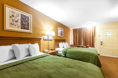 Quality Inn & Suites CARTERSVILLE