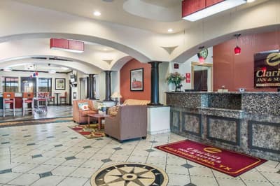 Clarion Inn & Suites Weatherford