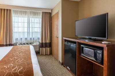 Comfort Suites