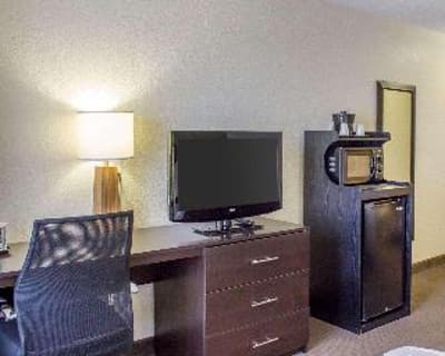Sleep Inn & Suites Jacksonville Near Camp Lejeune