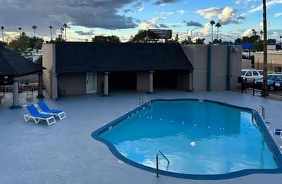 Super 8 byWyndham Mesa Downtown Near ConventionCtr