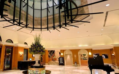 Lees Hotel