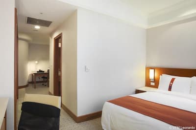 HiONE Holiday Hotel Taipei