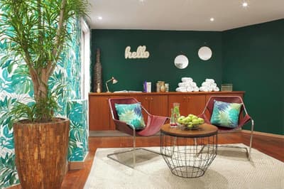 Renaissance Paris La Defense