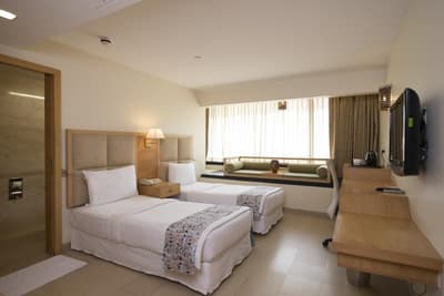 Ginger Dona Paula Hotel