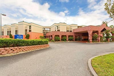 Baymont by Wyndham Tampa Near Busch Gardens