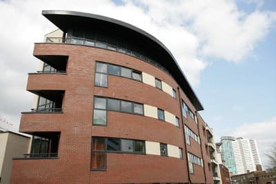 Comfort Zone Parkside Apartment Hotel Birmingham
