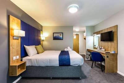 Days Inn Warwick North M40