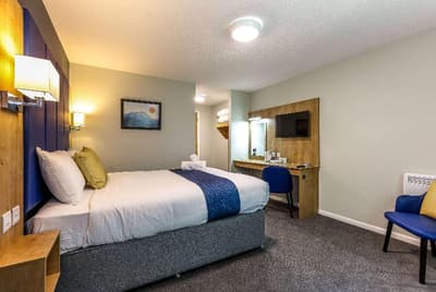 Days Inn Warwick North M40