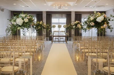 North Lakes Hotel and Spa