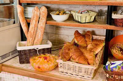 Hotel Paris Legendre