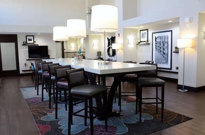 Hampton Inn & Suites Chicago Southland Matteson