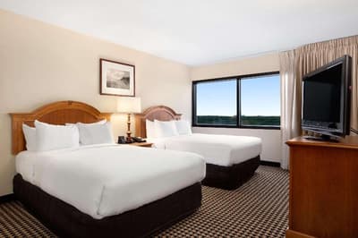 Hilton Suites Chicago/Oak Brook
