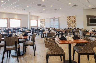 DoubleTree by Hilton Hotel Rochester