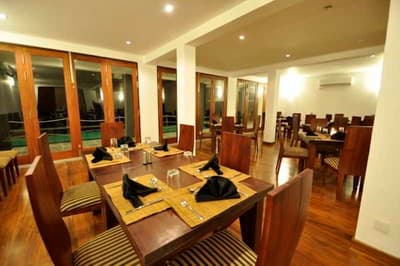 Coral Rock By Bansei