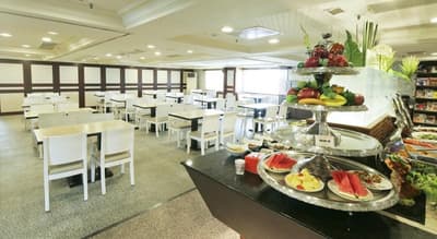 Cambridge Tainan Hotel