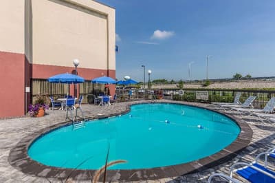 Hampton Inn Owensboro South