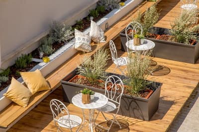 Urban Garden Hotel