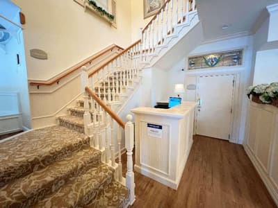 Best Western Grandma'S Feather Bed