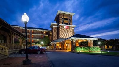 Best Western Plus Coastline Inn