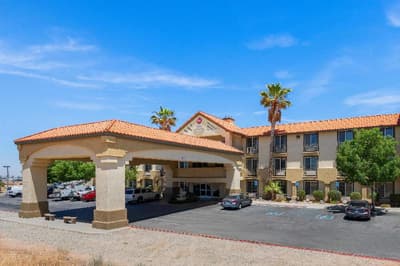 Best Western John Jay Inn & Suites