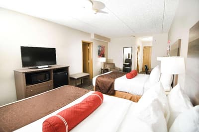 Best Western Plus Sandusky Hotel & Suites