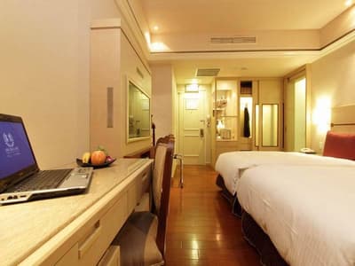 Erin Hotel