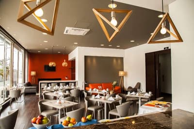 Double Tree Parque 93