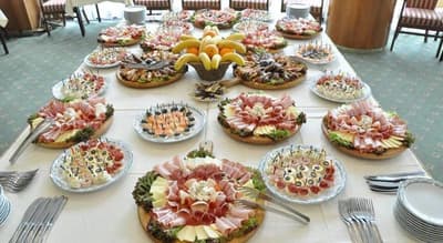 Karpos Hotel