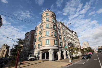 CHECK Inn Select Taipei Nangang