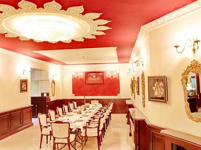 Queens Astoria Design Hotel