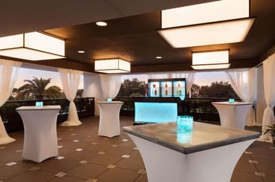 Embassy Suites by Hilton Orlando LBV South