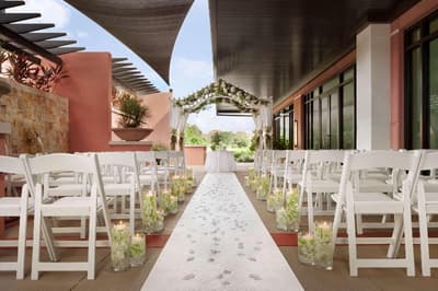 Embassy Suites by Hilton Orlando LBV South