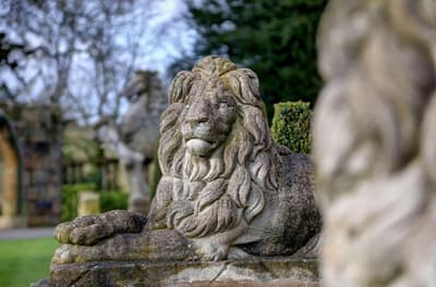Rogerthorpe Manor Hotel