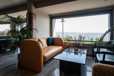 Zimmer Bosphorus Hotel