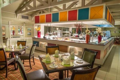 Peermont Metcourt Inn at the Grand Palm