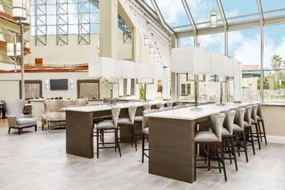 DoubleTree By Hilton Hotel Orlando Airport