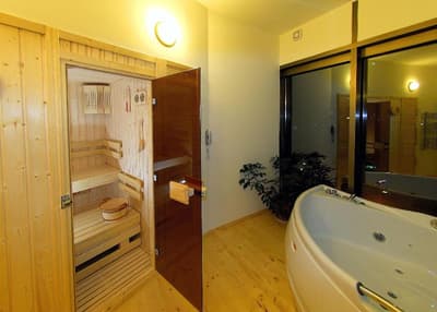 Arka Hotel